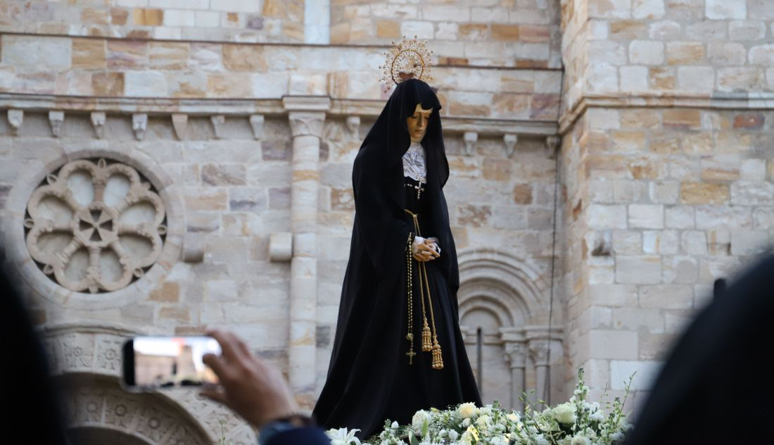 La Virgen De La Soledad Celebra El Primer Aniversario De Su Coronaci N