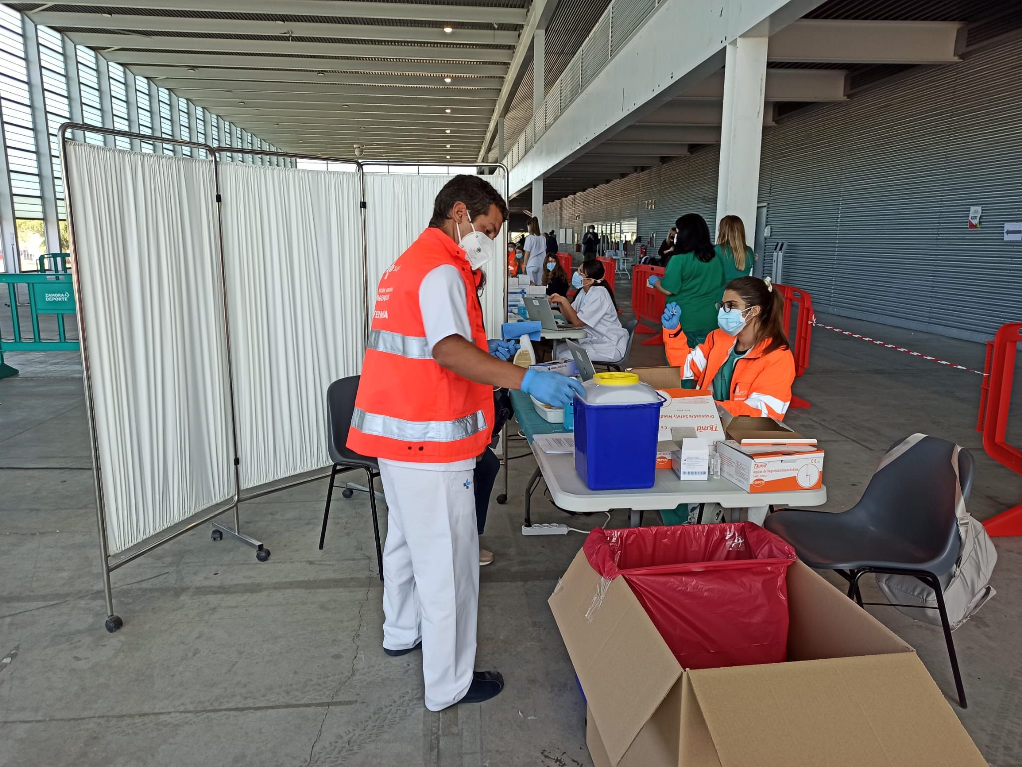 Arranca la vacunación masiva en Zamora en el recinto ferial Ifeza