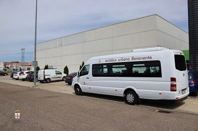 Servicio de autobús urbano gratuito en Benavente para acudir a la vacunación masiva