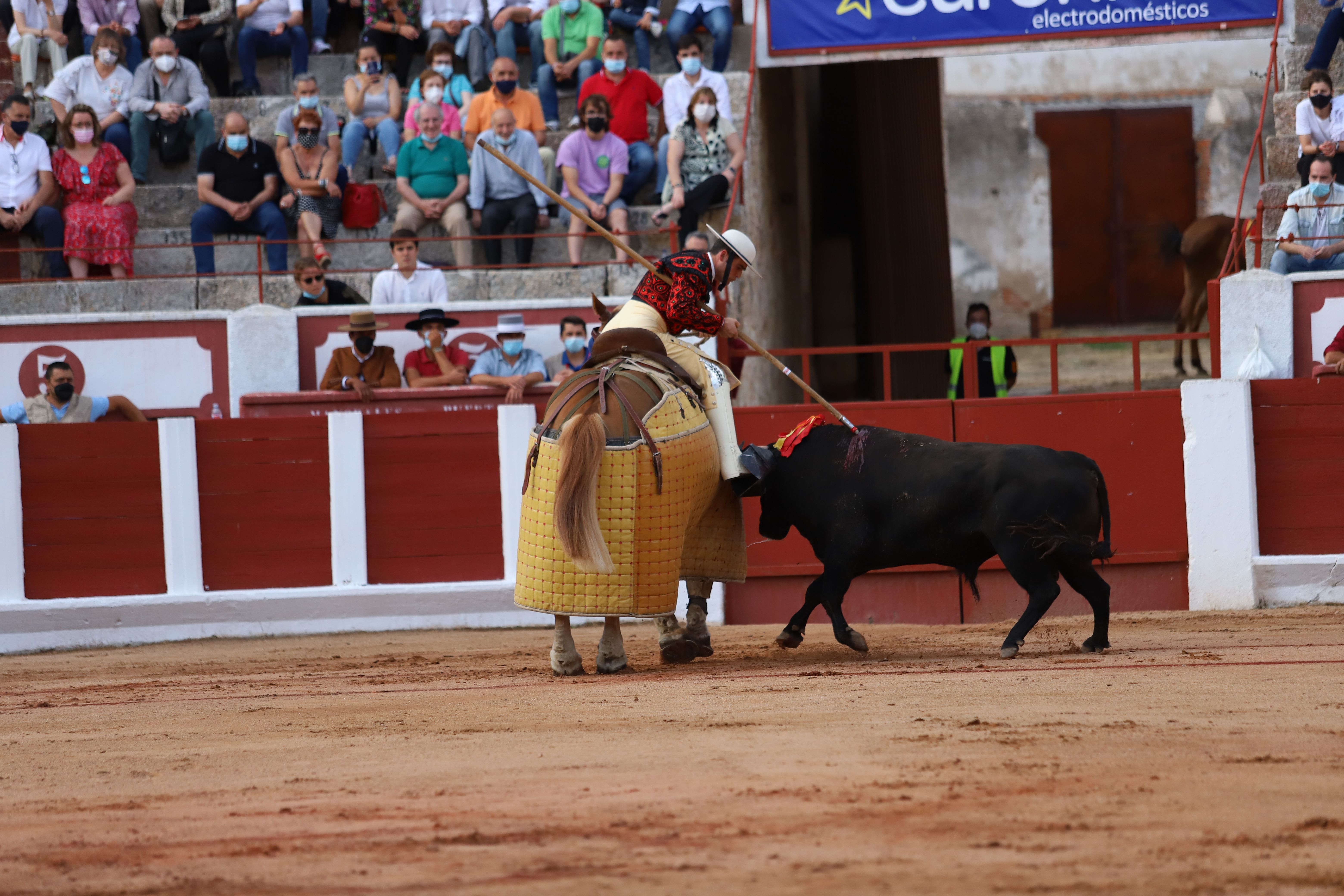 Roca Rey, Pablo Aguado y Daniel Luque en Zamora (6)