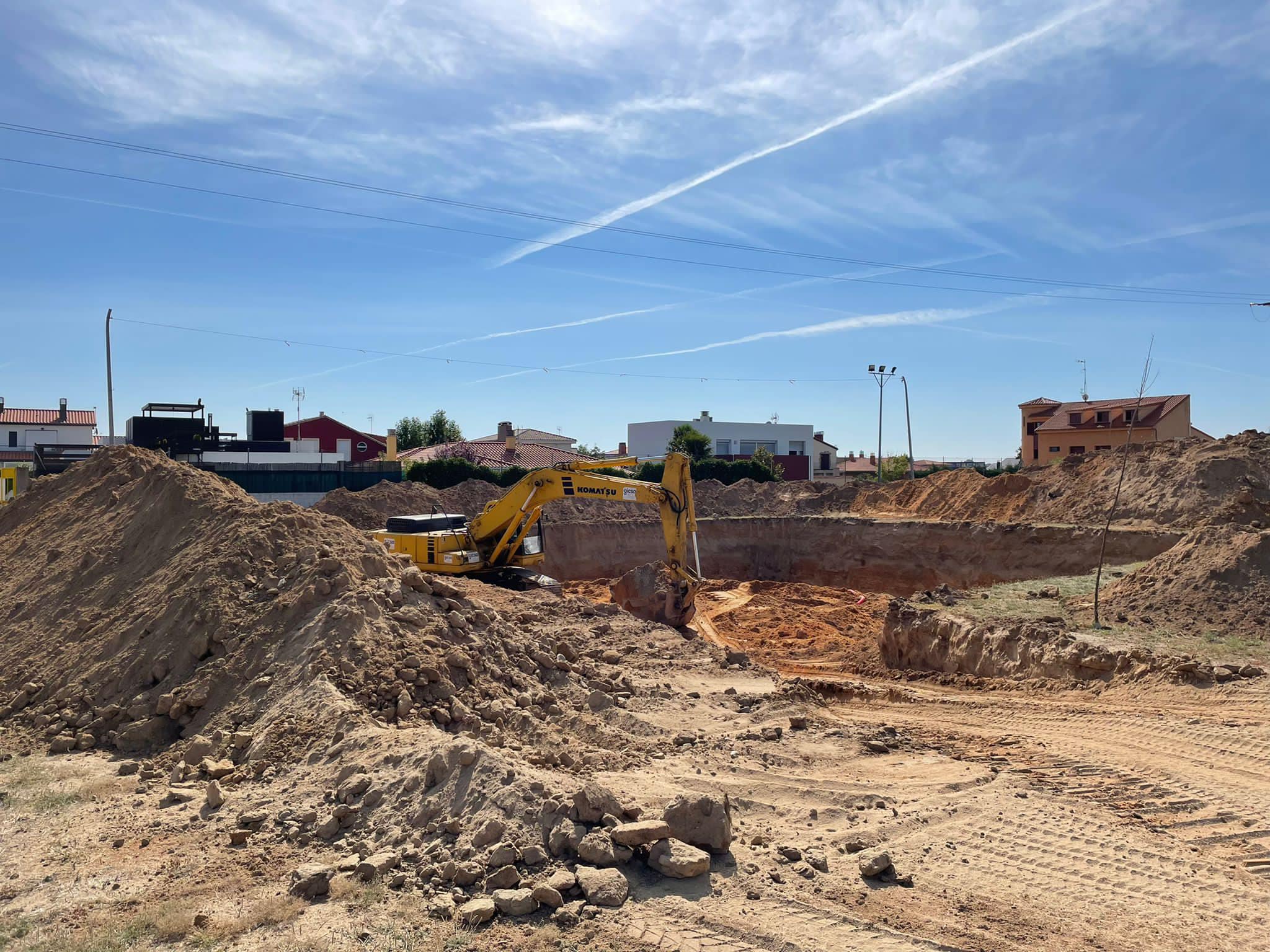 Obras de construcción del nuevo depósito de agua en Morales del Vino