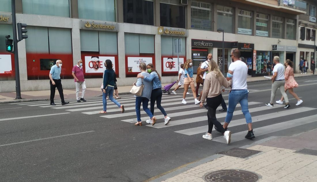 ciudadanos pasean por zamora este sabado 11 1100x632