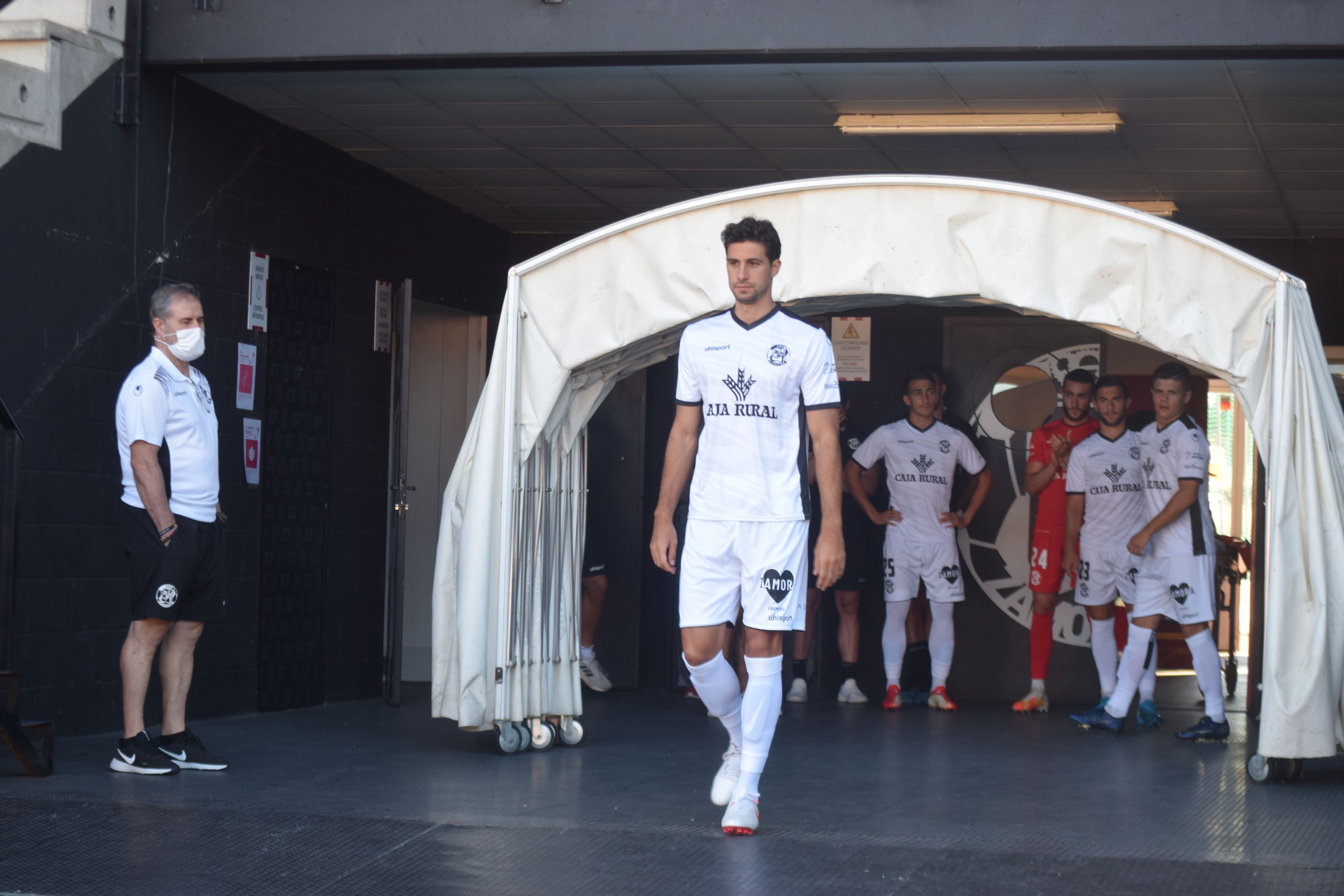 El Zamora CF Presenta A Sus Catorce Fichajes Para El Debu...