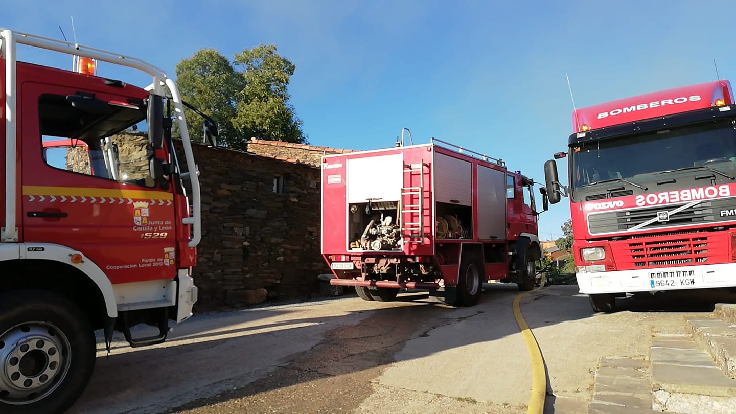 Bomberos de San Vitero actúan en Bercianos