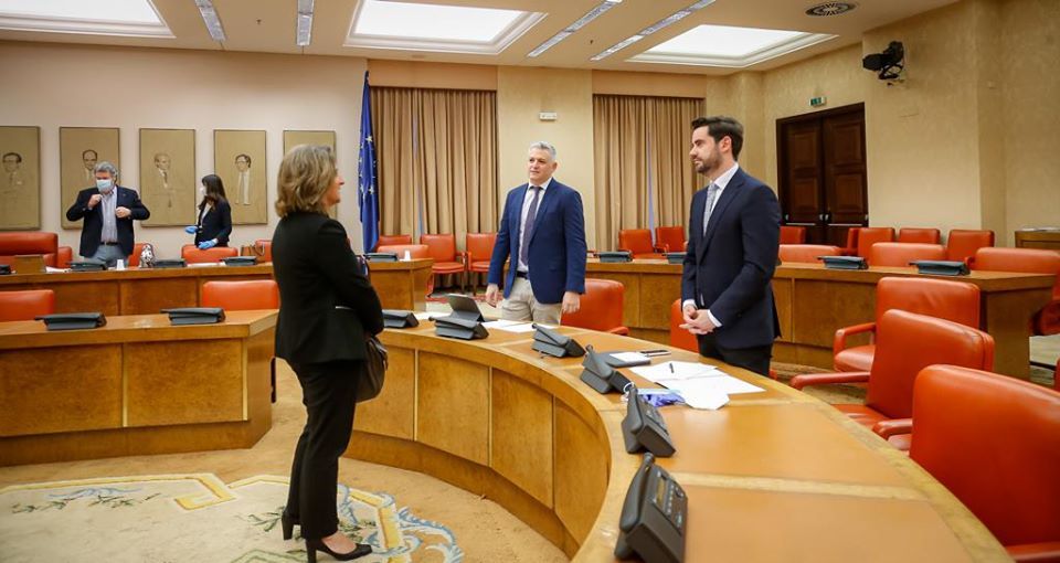 PSOE Congreso Diputados. Vicepresidenta Teresa Ribera y Antidio Fagúndez, Diputado por Zamora