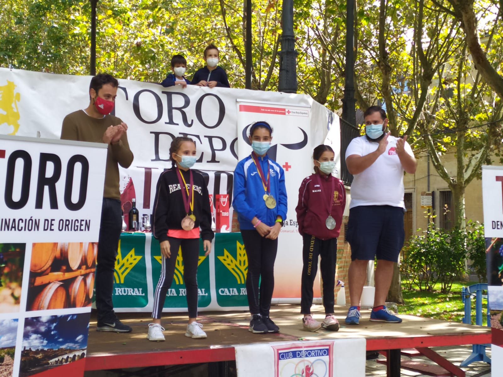 Laura Maniega en el podium