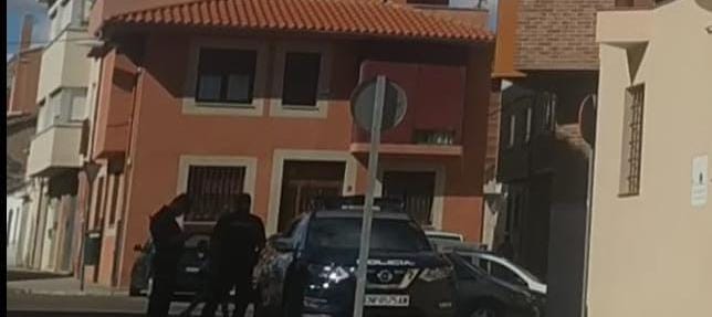 Agentes de la Policía Nacional en el barrio de San Lázaro. no usar