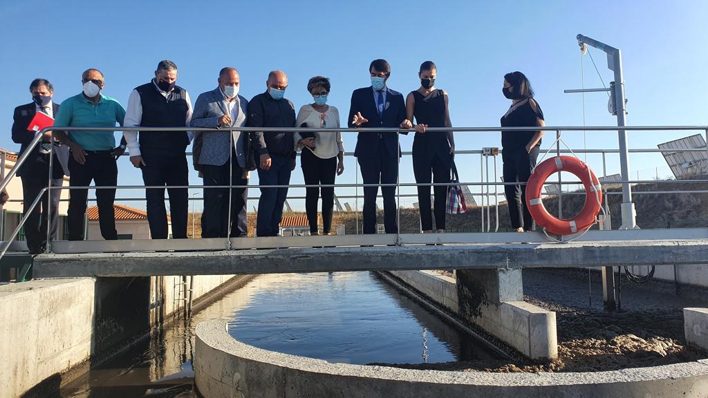 Visita de la Junta a una estación depuradora