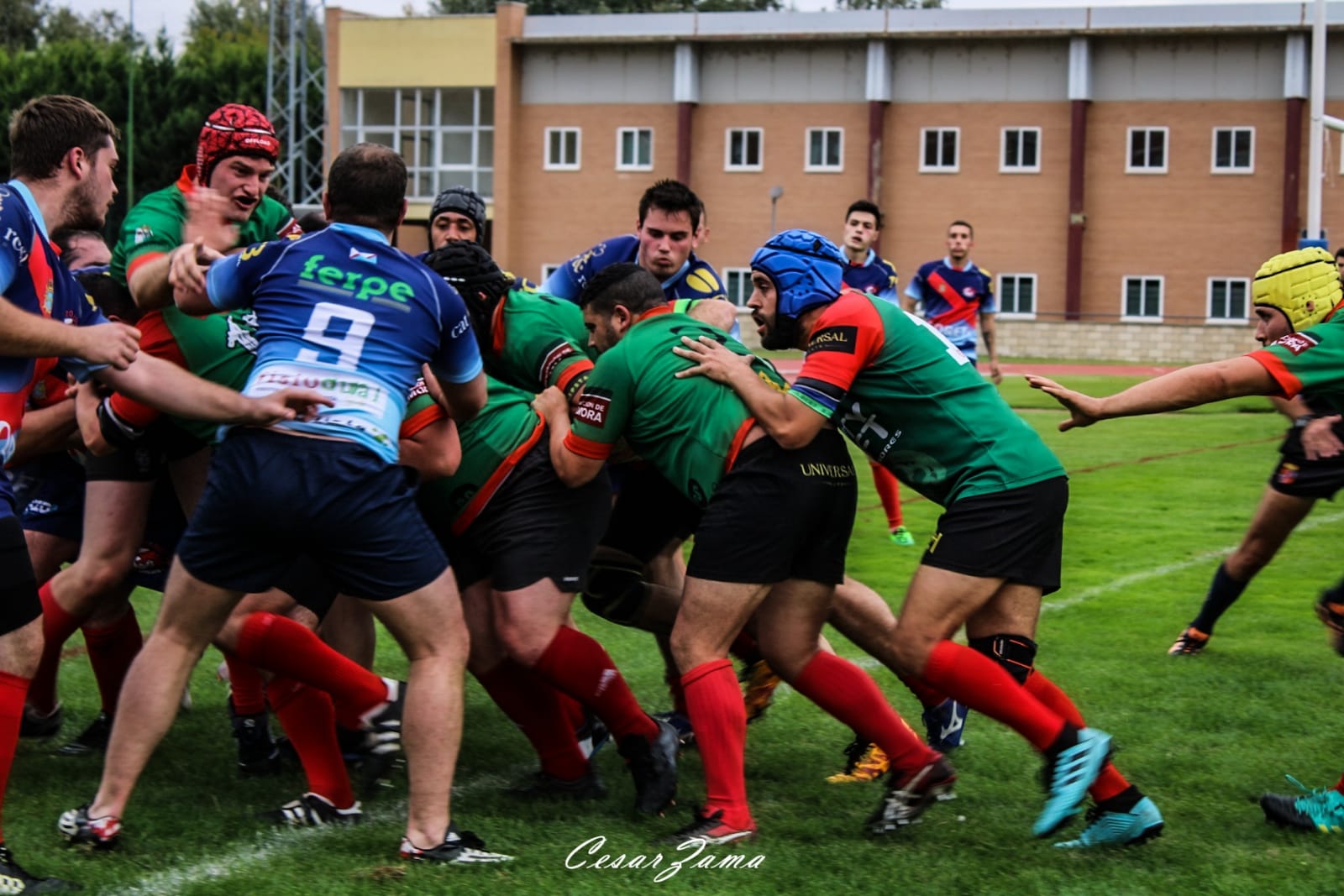 Una jugada de un duelo anterior del Zamora Rugby CESAR ZAMA