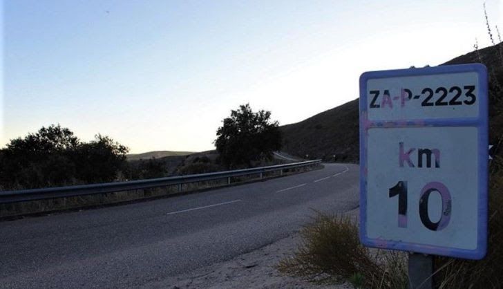 Carretera de Almaraz de Duero