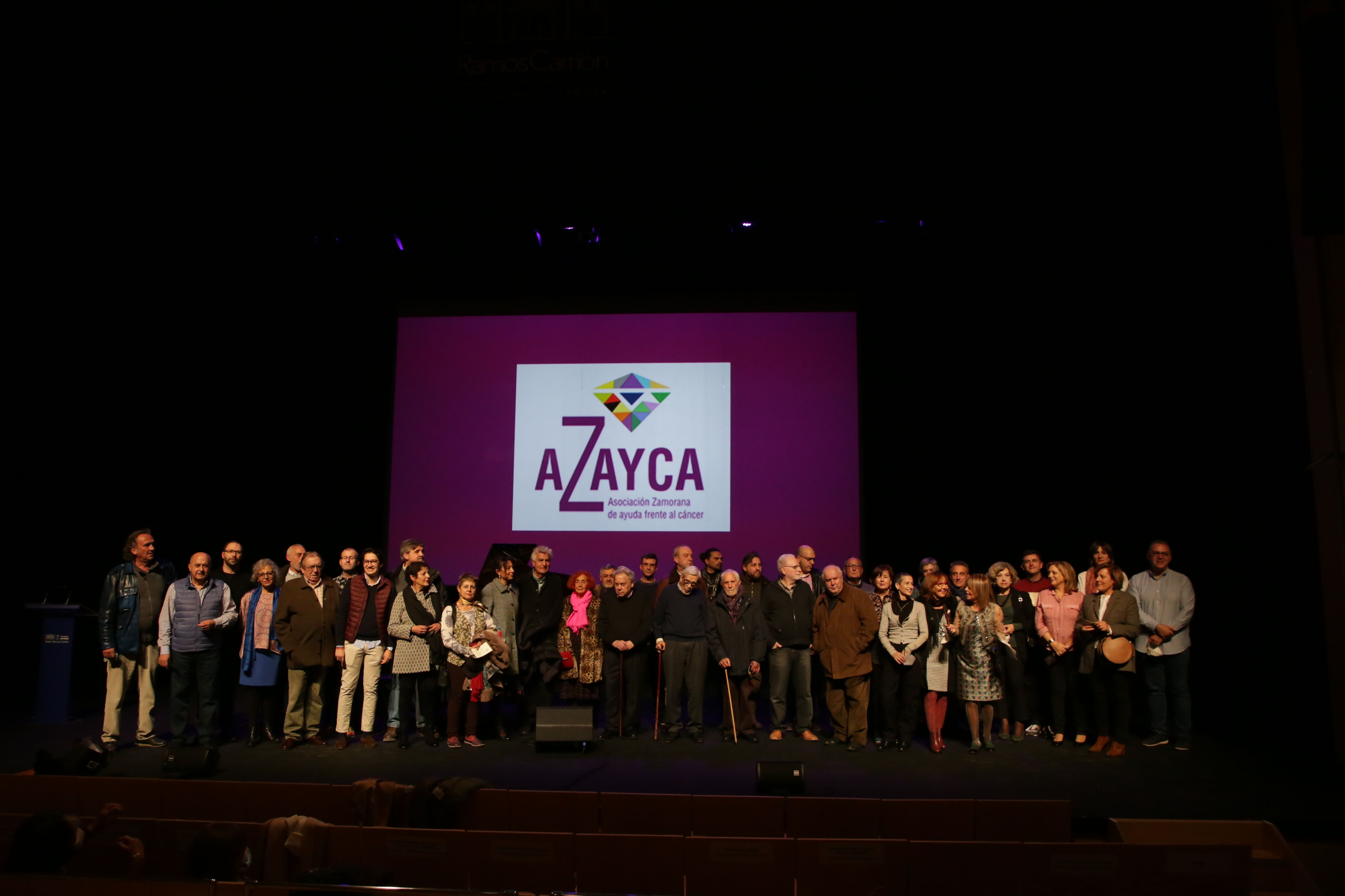 Presentación de la exposición 'Arte Solidario' de AZAYCA