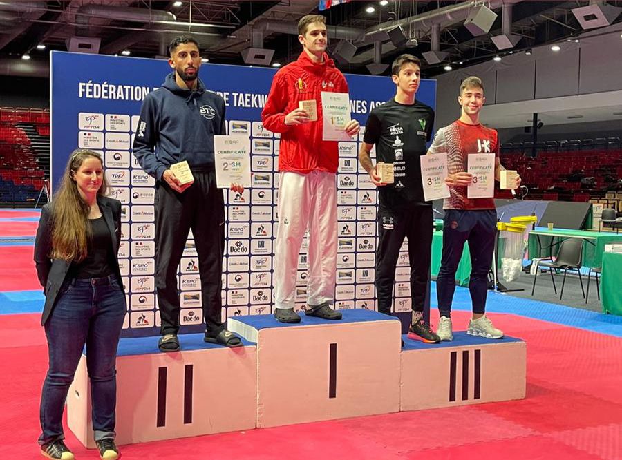 Óscar Hernández, bronce en el Open de taekwondo de París