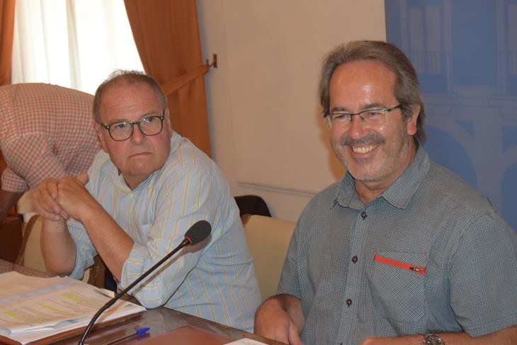 Francisco Guarido sonriendo en una rueda de prensa