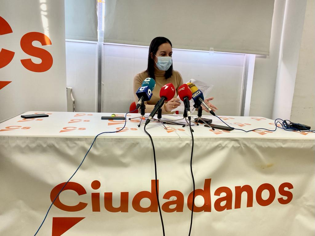 Cruz Lucas en rueda de prensa