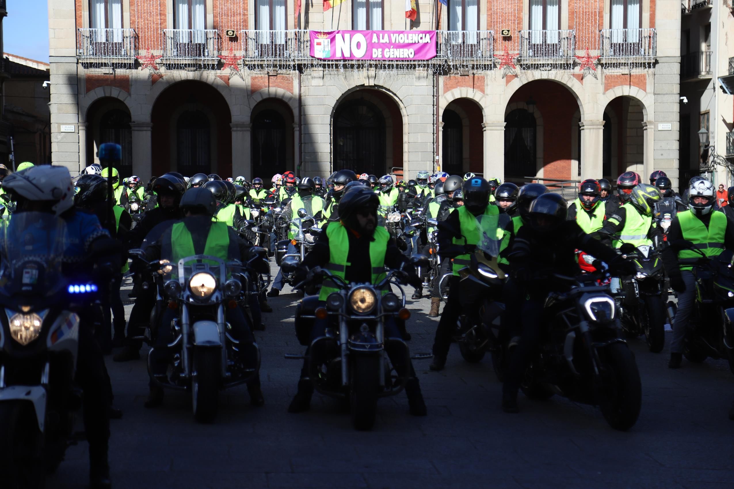 Marcha motera en Zamora contra la violencia de género 