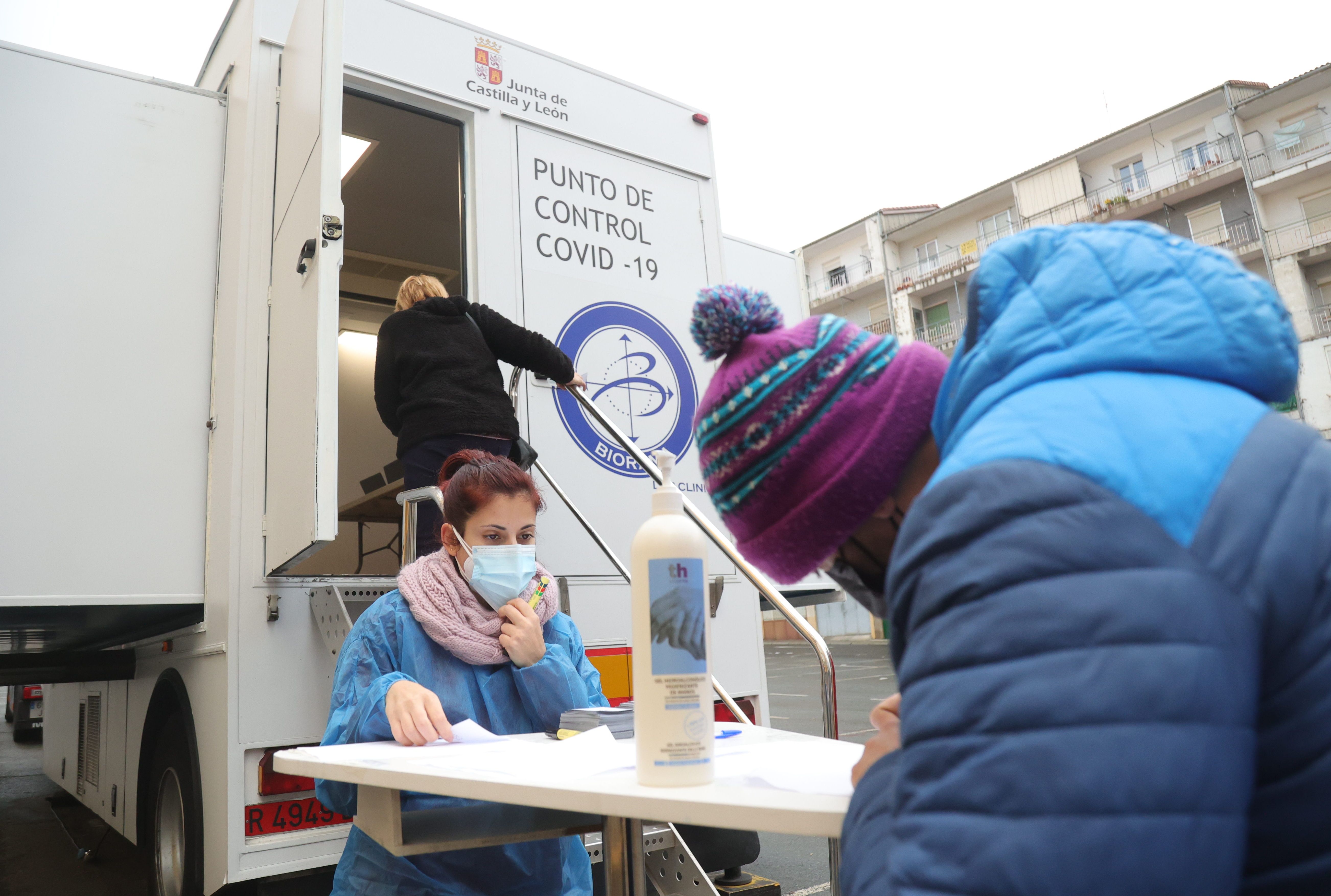 ICAL . Campaña en Bejar de test de antígenos para diagnóstico de la Covid  19