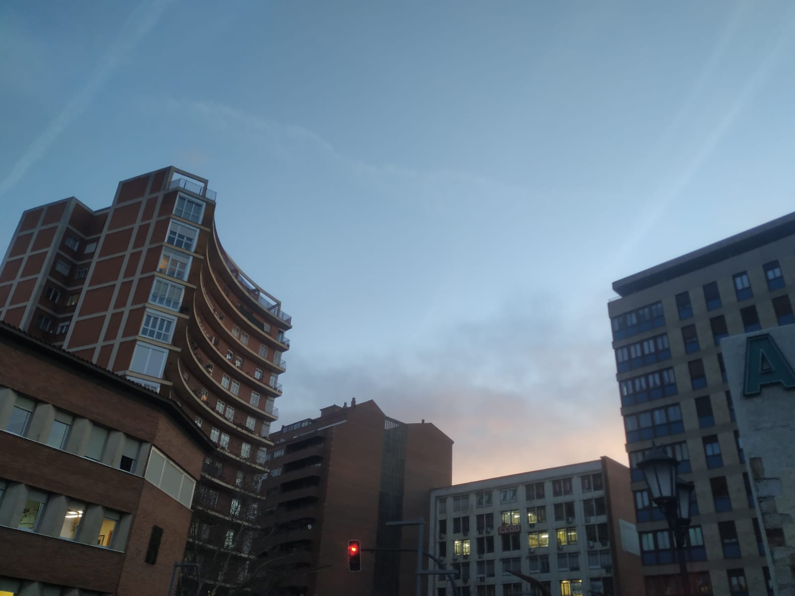 Zamora sol y nubes. Plaza de Alemania