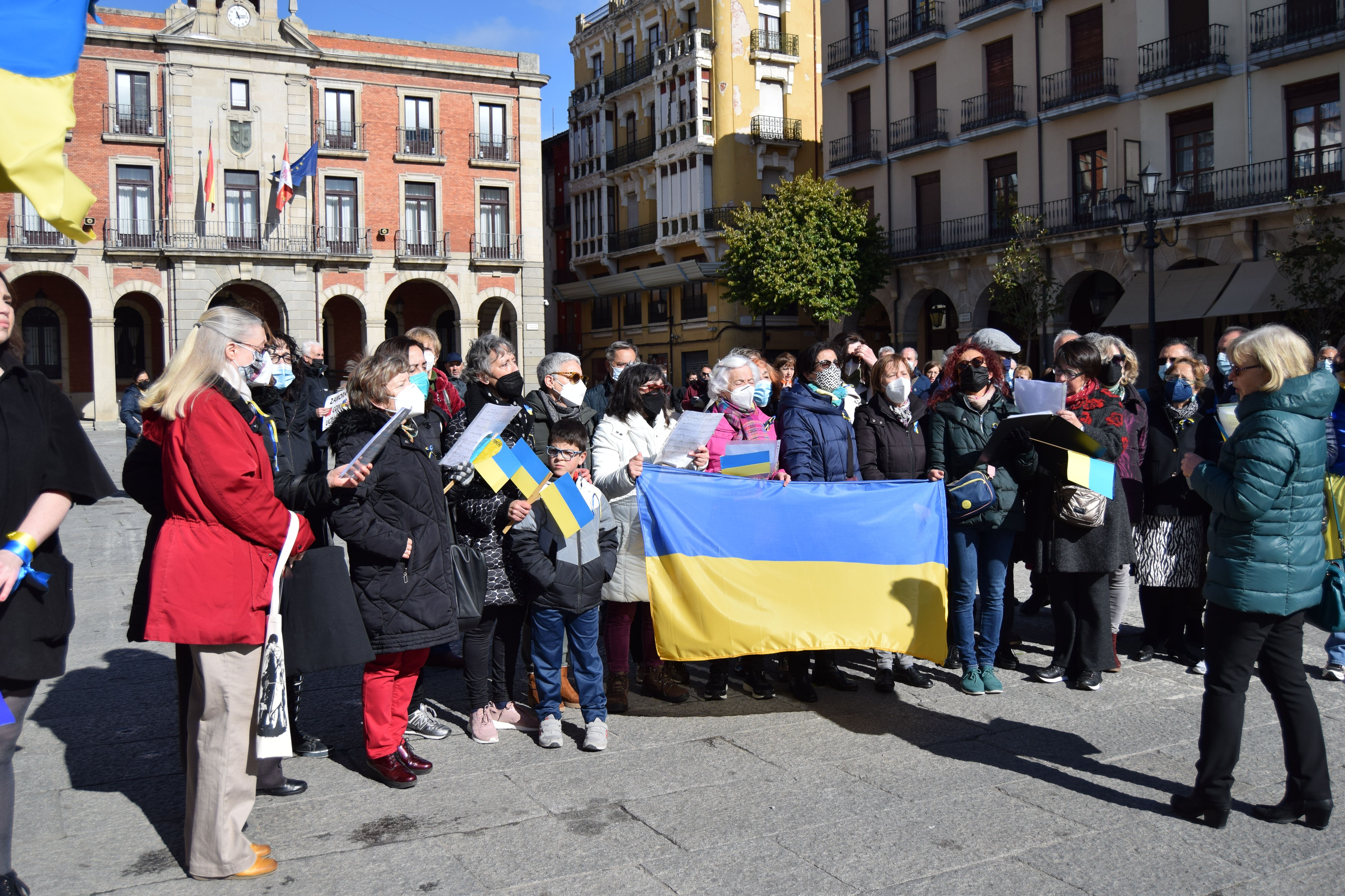 Manifestación en Zamora en apoyo al pueblo ucraniano