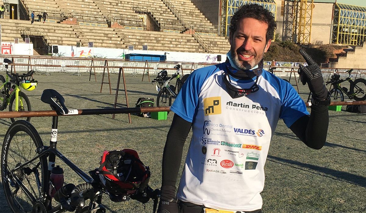 Un atleta del Triatlón Duero