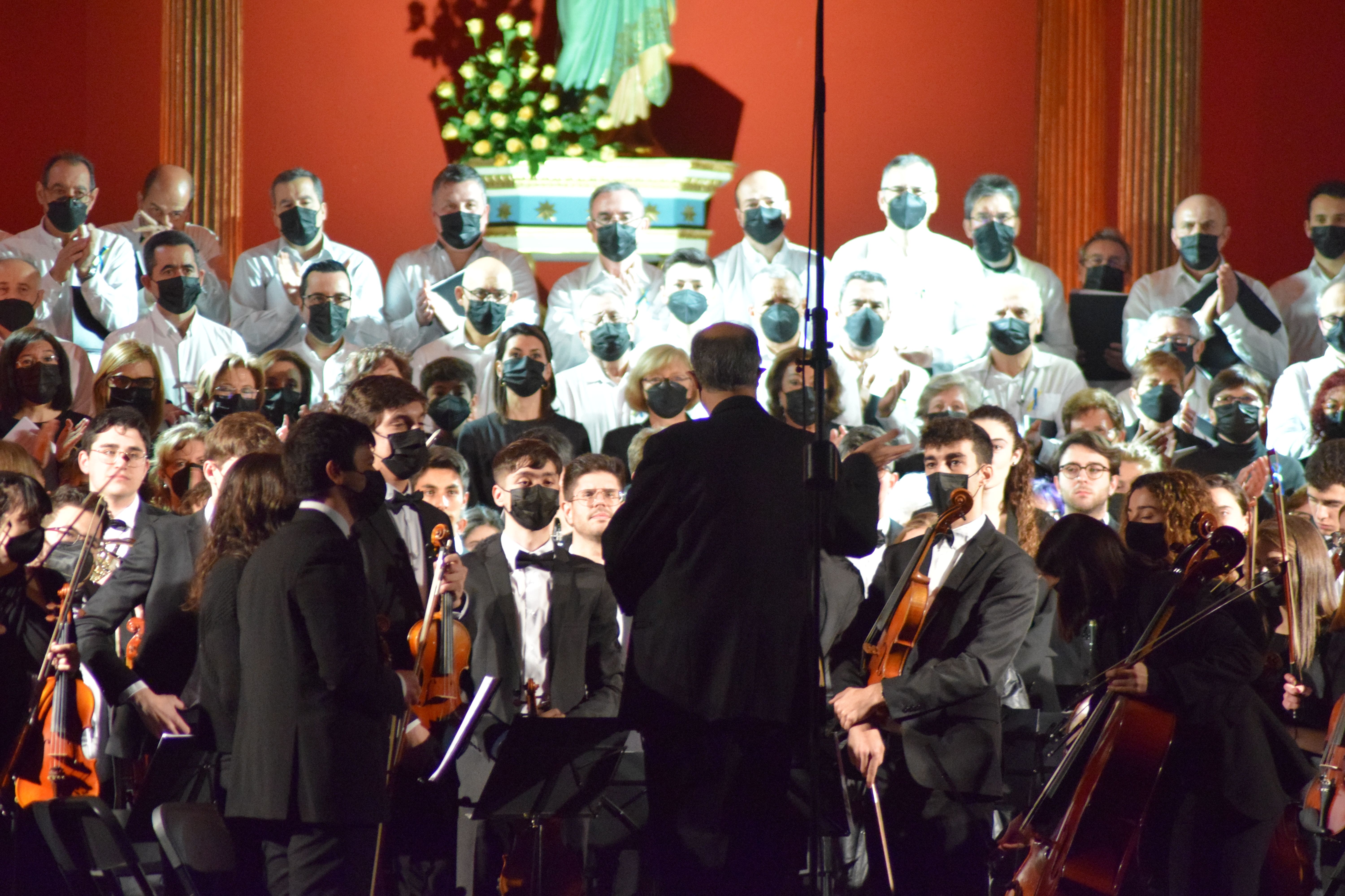 El concierto jubilar llena la iglesia de María Auxiliadora