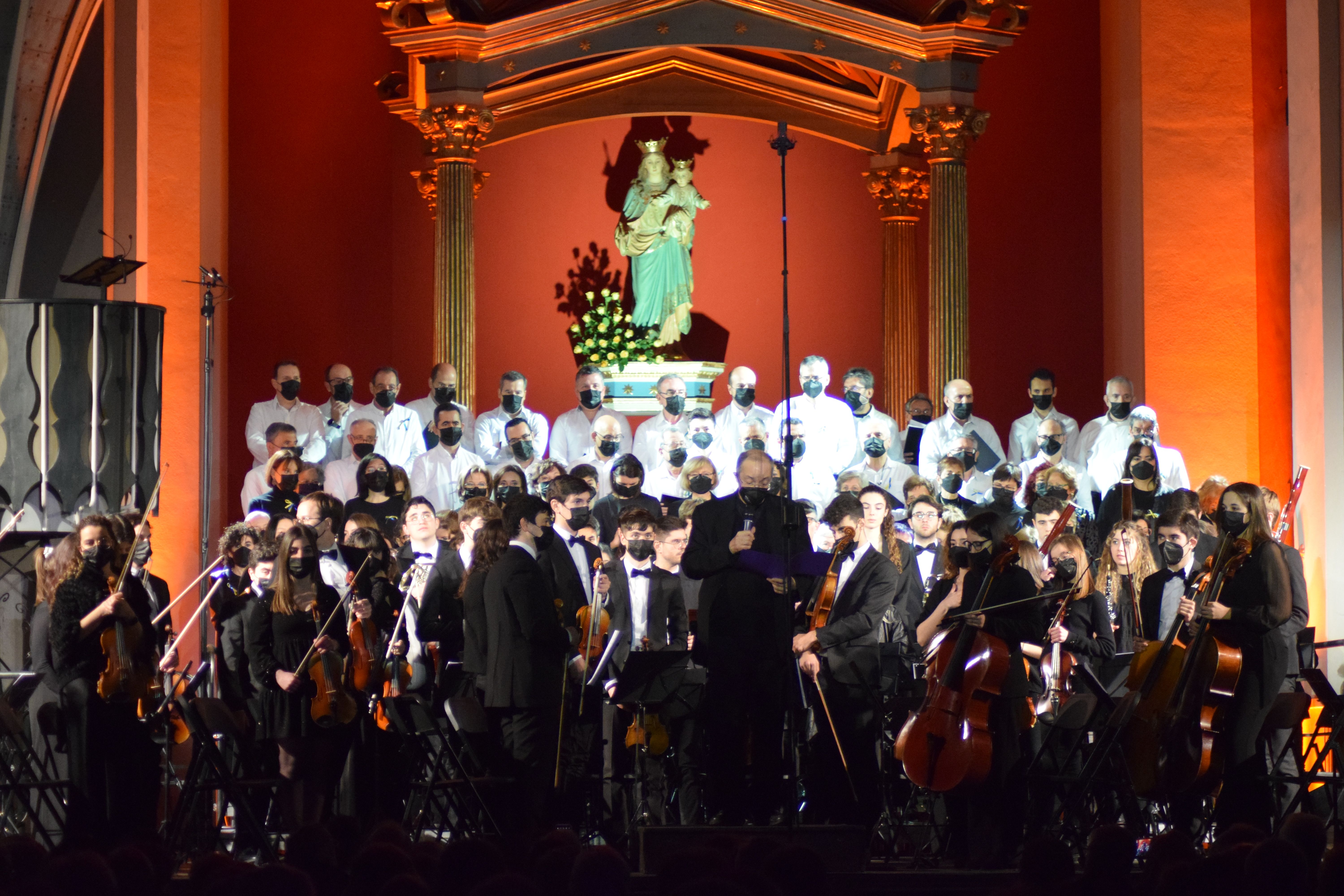 El concierto jubilar llena la iglesia de María Auxiliadora