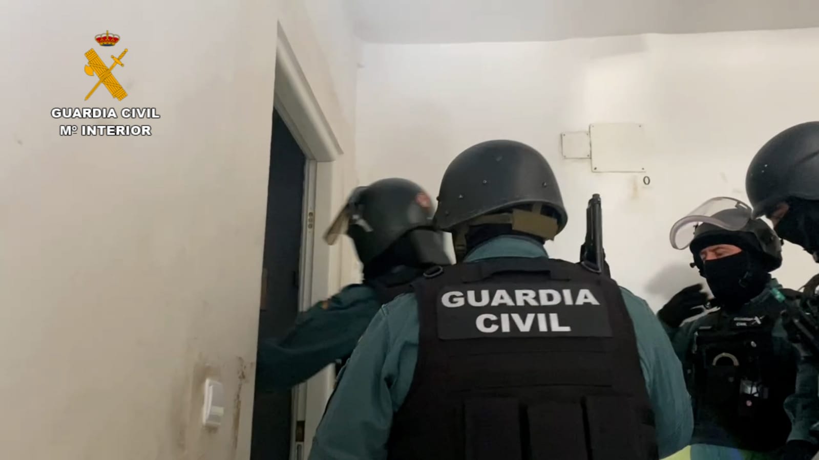 La Guardia Civil desarticula un grupo criminal dedicado al menudeo de droga en las provincias de Salamanca, Zamora y Toledo (7)