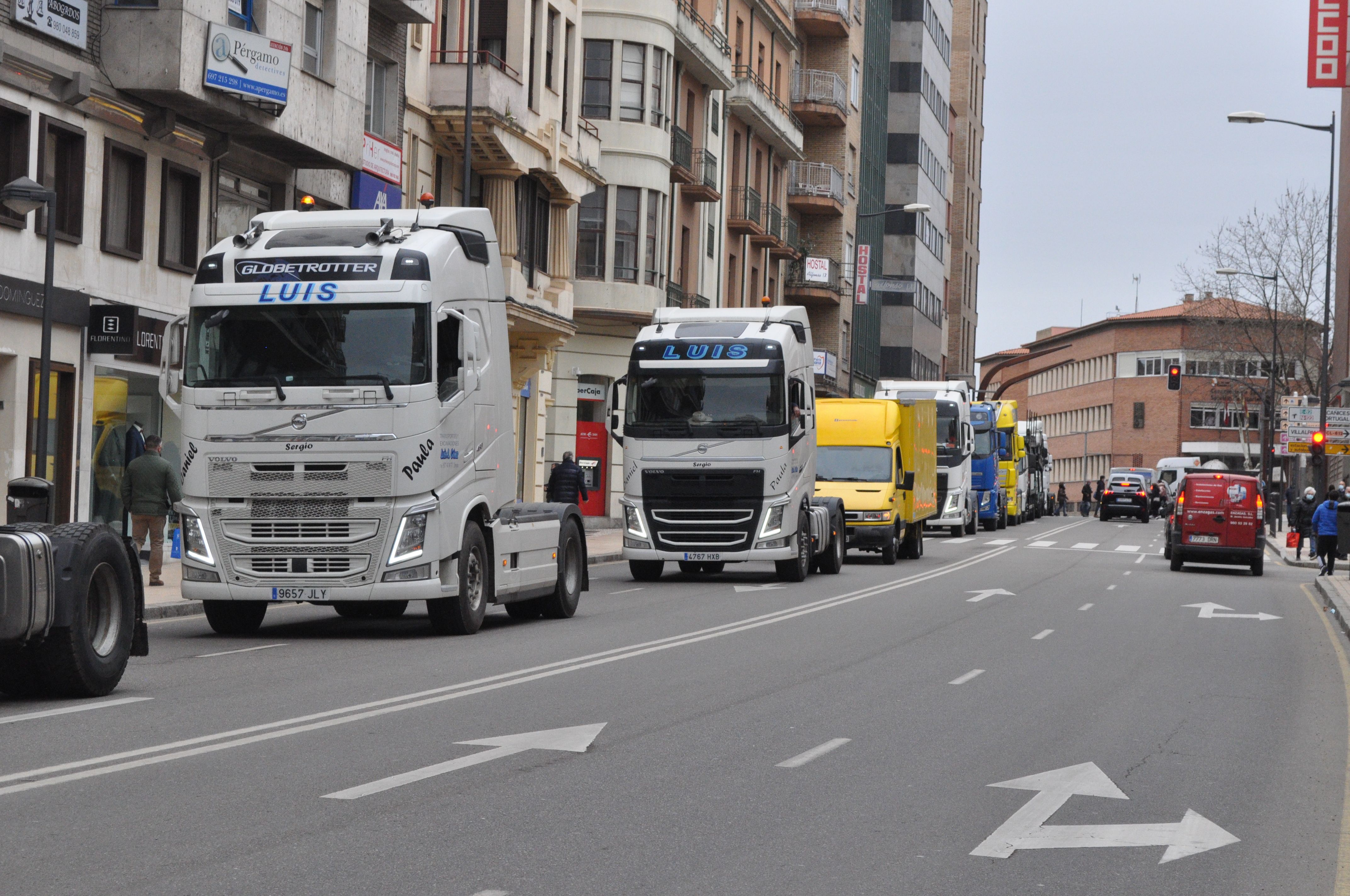 Los transportistas toman las calles de Zamora (5)