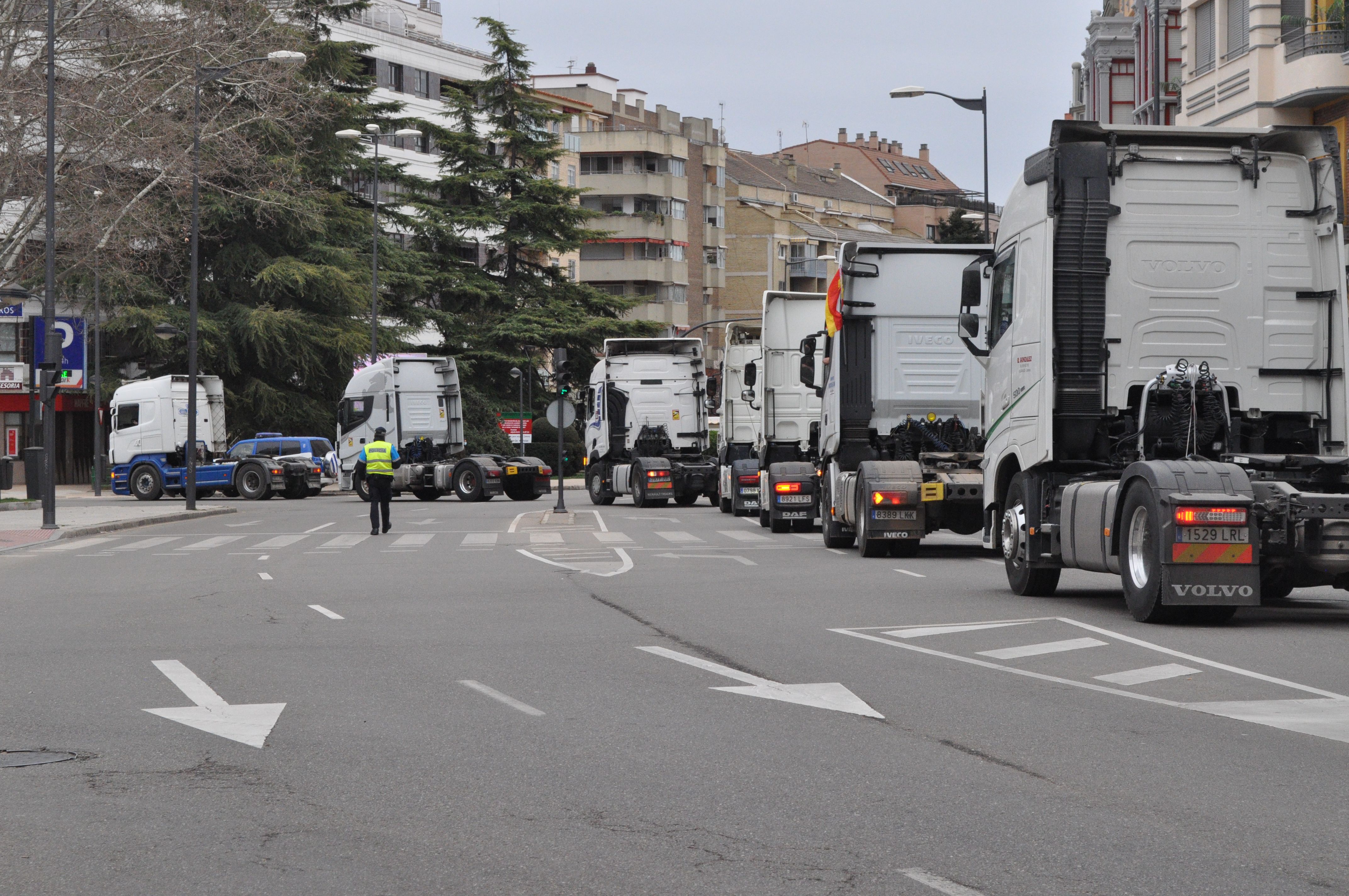 Los transportistas toman las calles de Zamora (9)