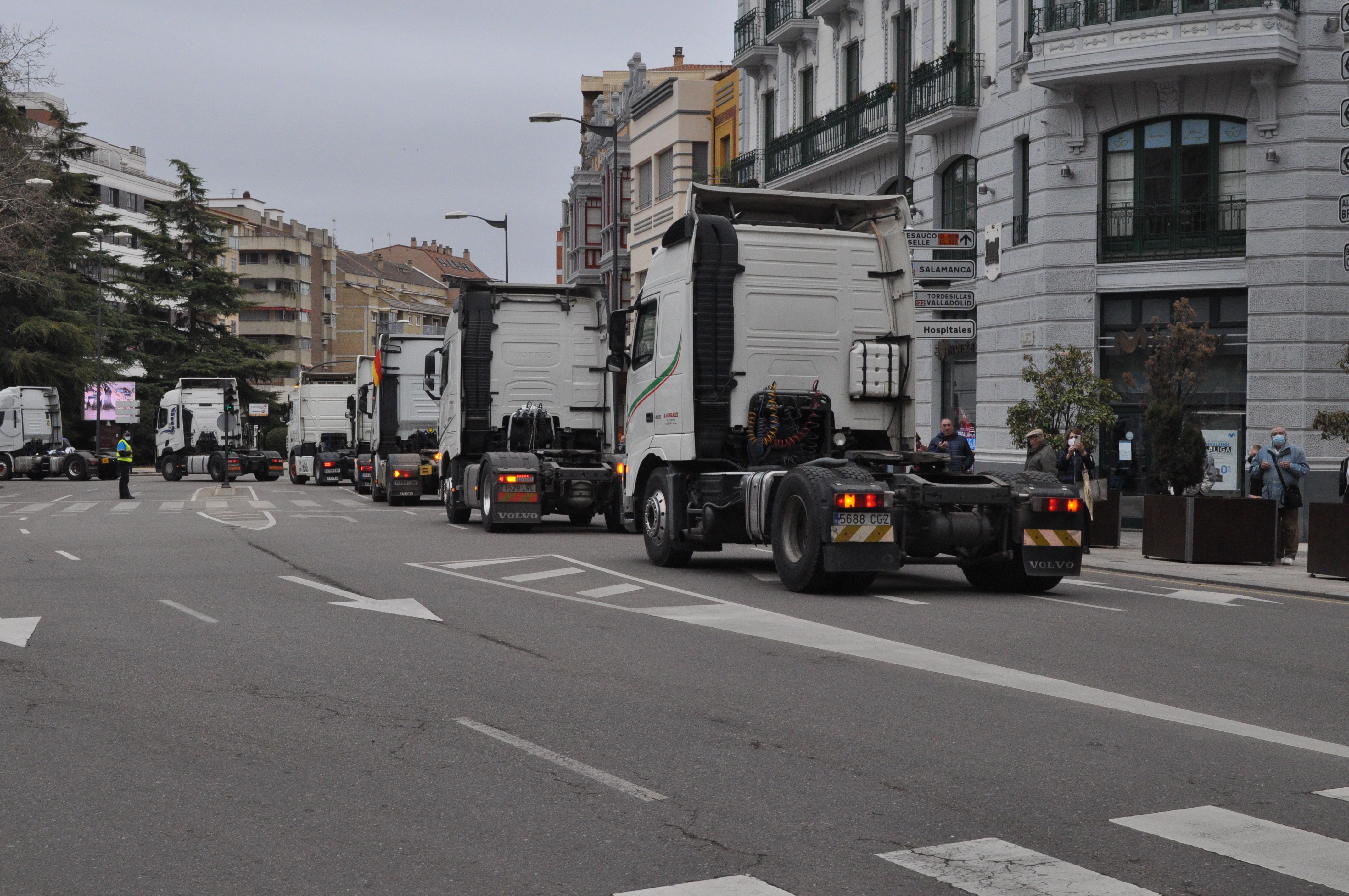 Los transportistas toman las calles de Zamora (10)