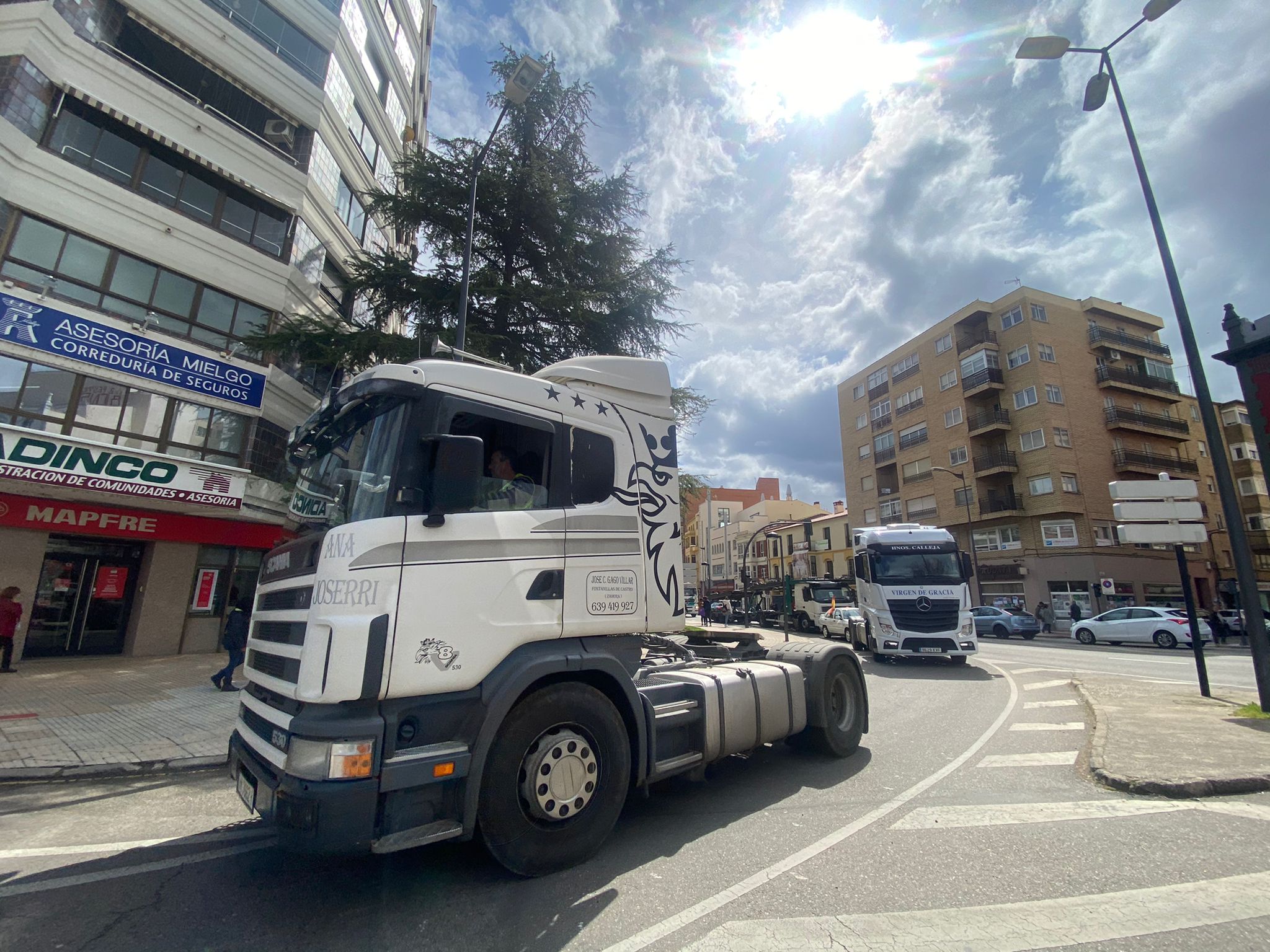 Los transportistas toman las calles de Zamora en una nueva jornada de protestas Foto: M.L