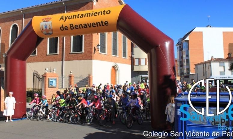 Marcha Cicloturista Solidaria del colegio San Vicente de Paúl de Benavente