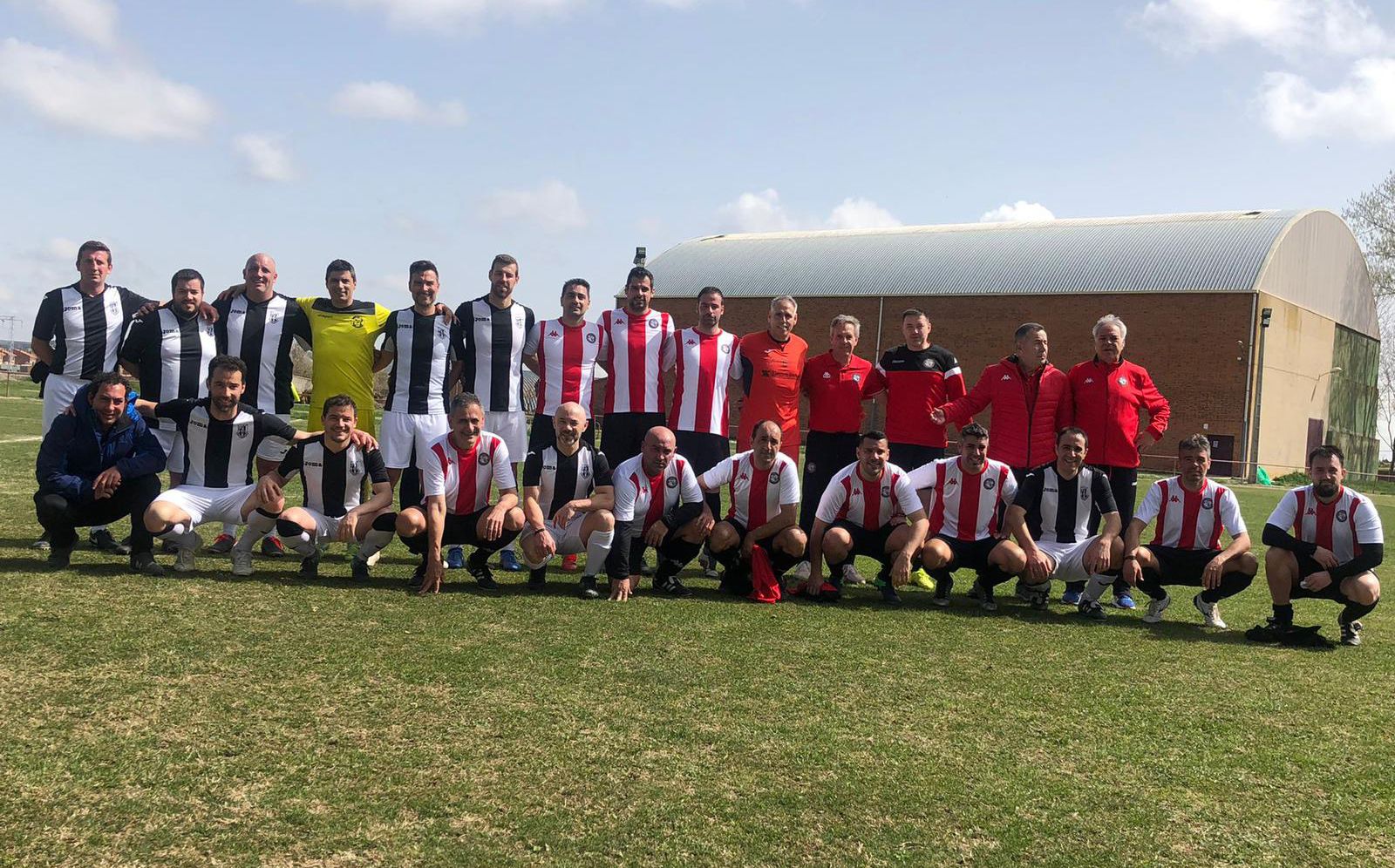 Los veteranos del Zamora CF caen contra los de Rioseco