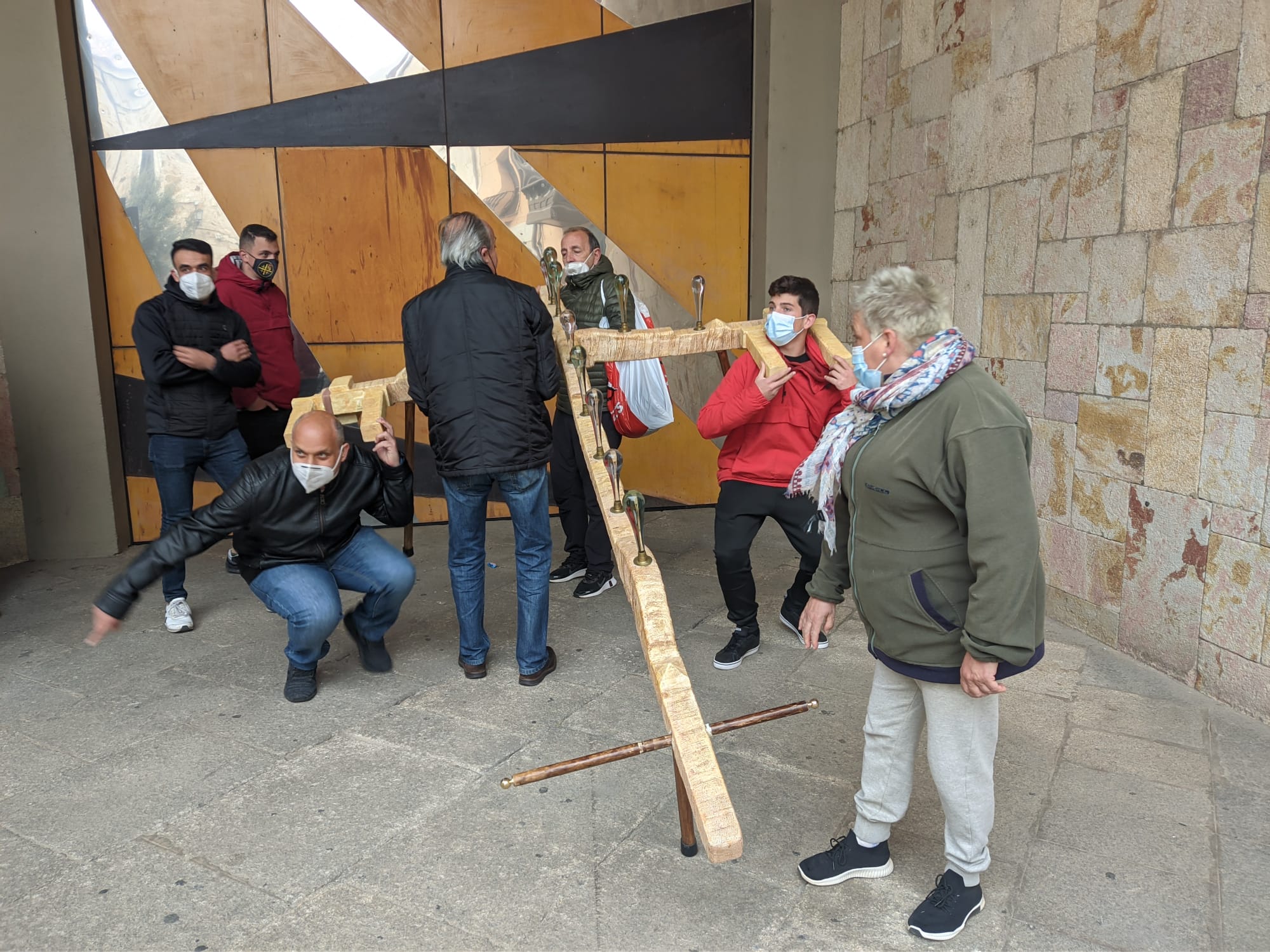 Traslado de la Cruz de los Ausentes