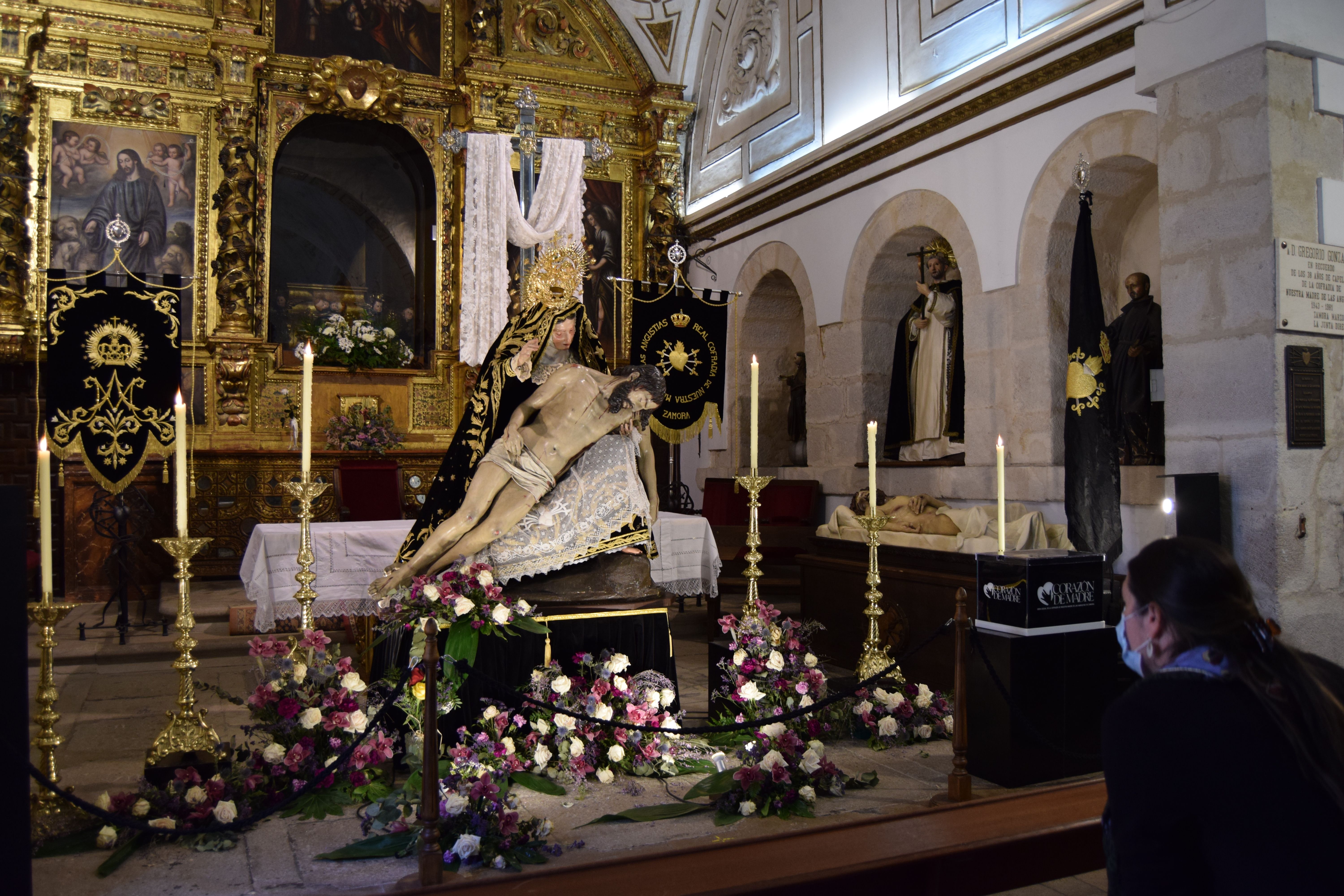 Veneración al Cristo de Nuestra Madre (2)