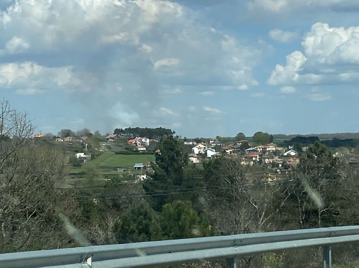 Fuego en Mellanes. Foto Infocyl