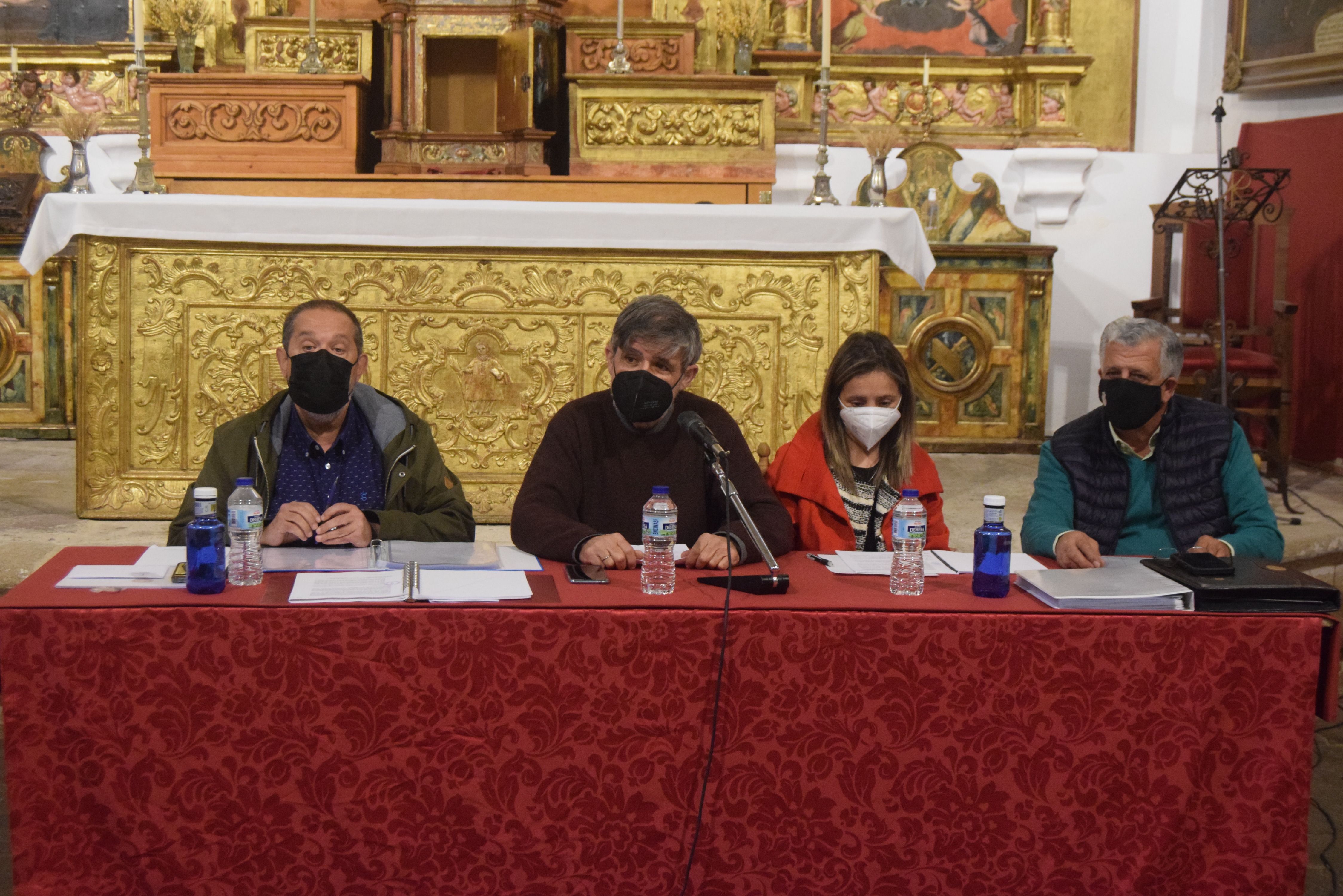 Ricardo Flecha preside la asamblea de la Virgen de la Concha