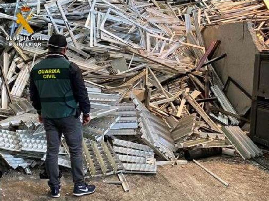 Robos en explotaciones agrícolas. Guardia Civil