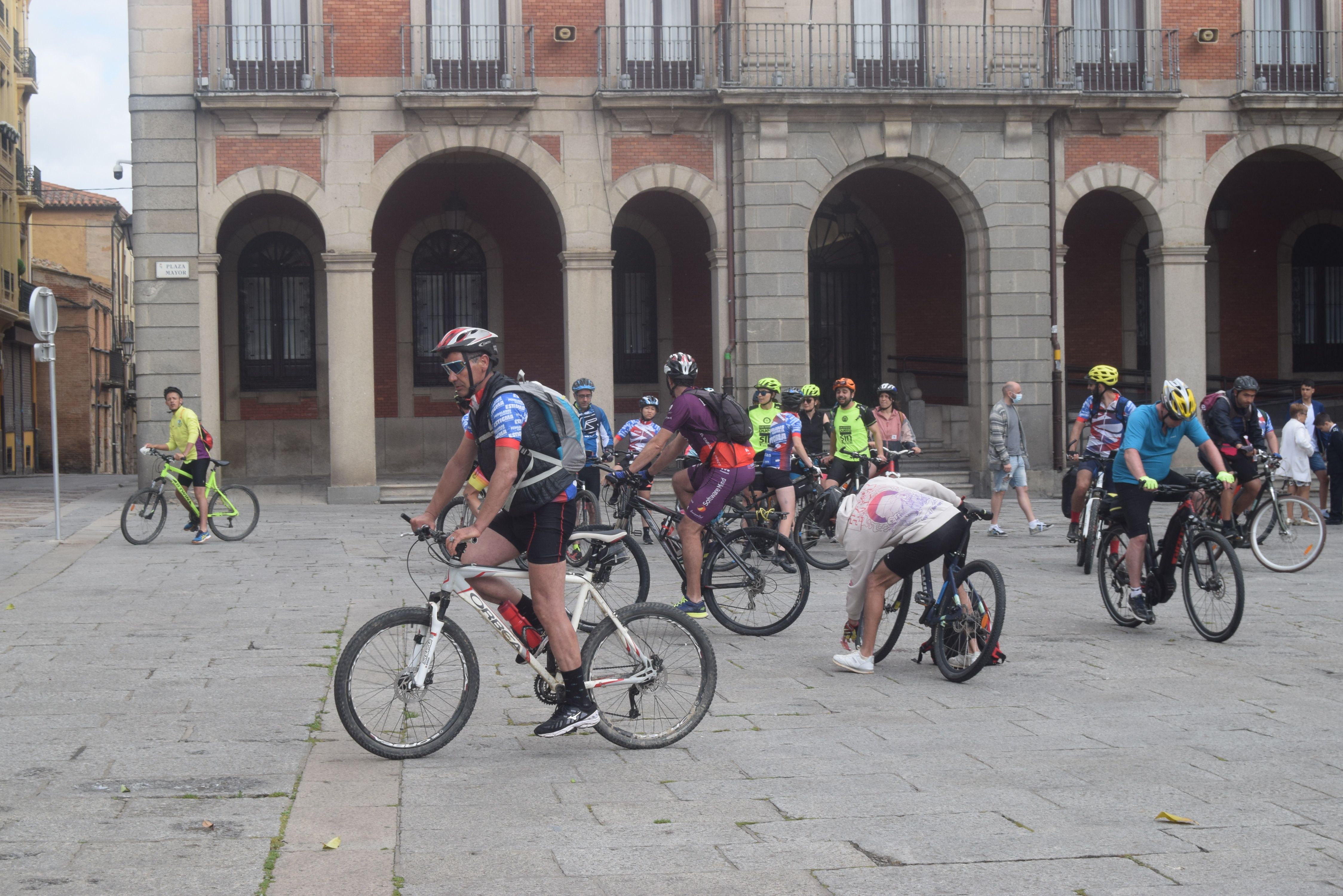 Pedaladas contra el estigma