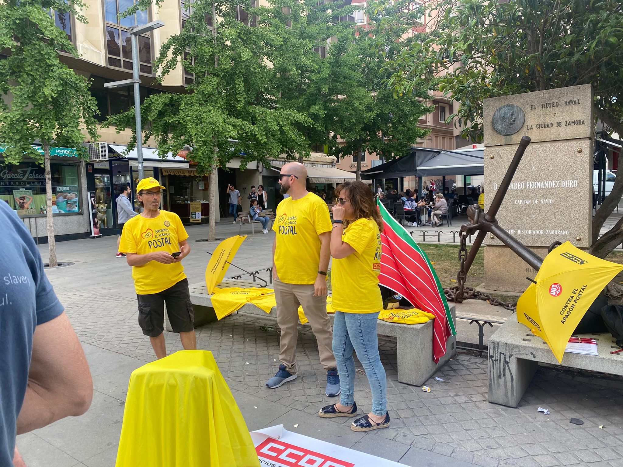 Movilización en Zamora contra el desmantelamiento de Correos (1)