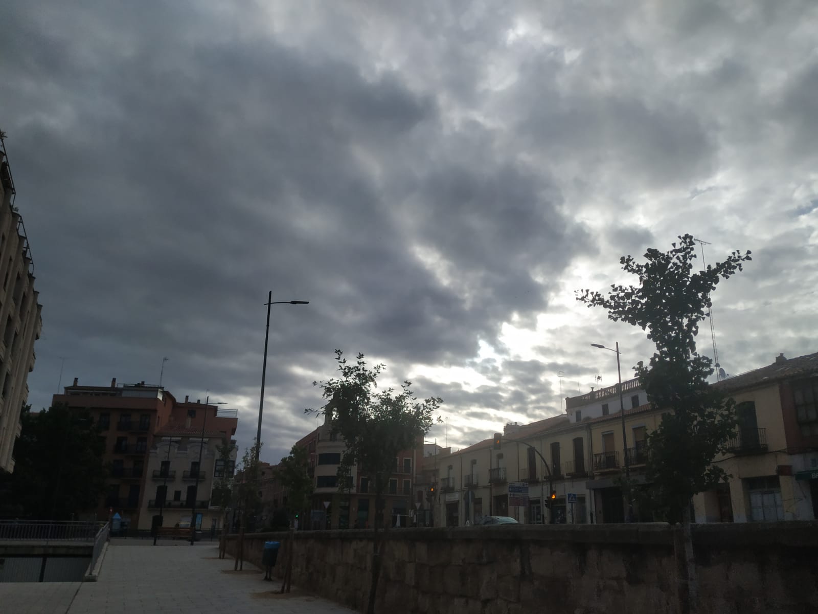 Tiempo. Nubes. Zamora.