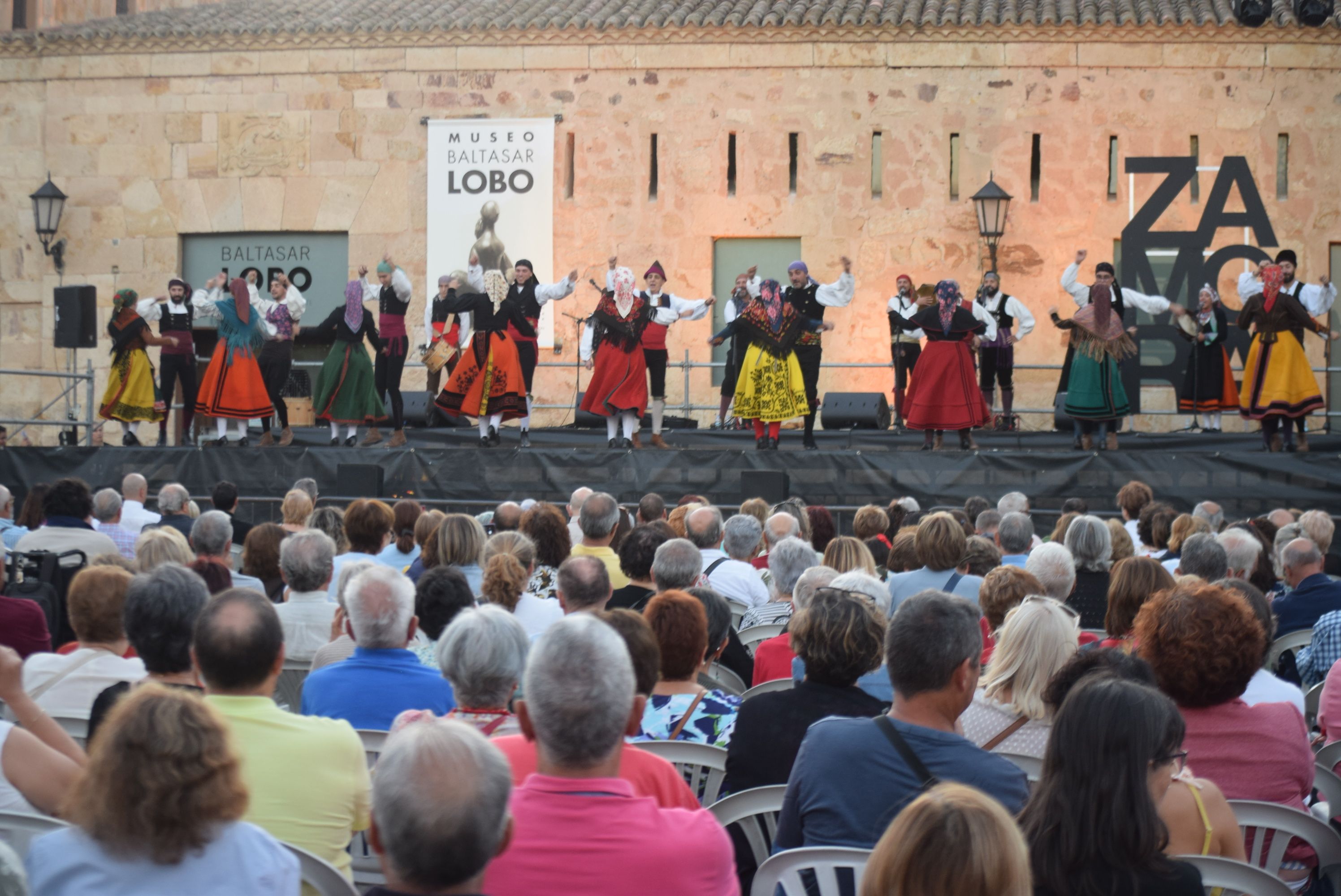 Festival Internacional de Folklore. Archivo