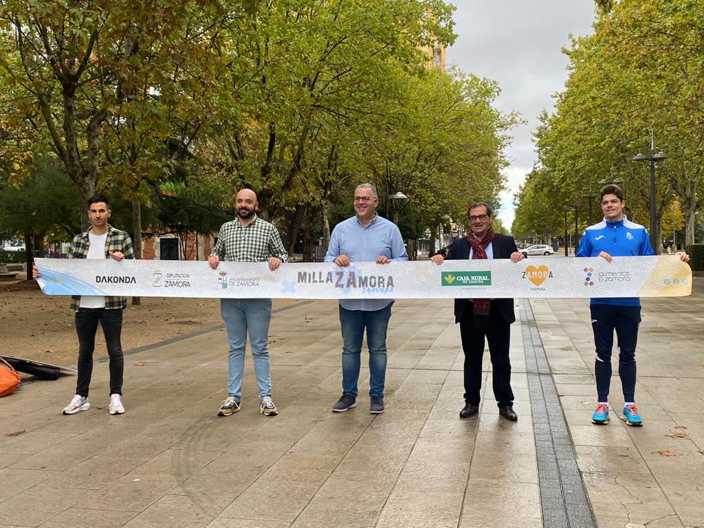 Imagen de la presentación de la prueba en la plaza de la Marina