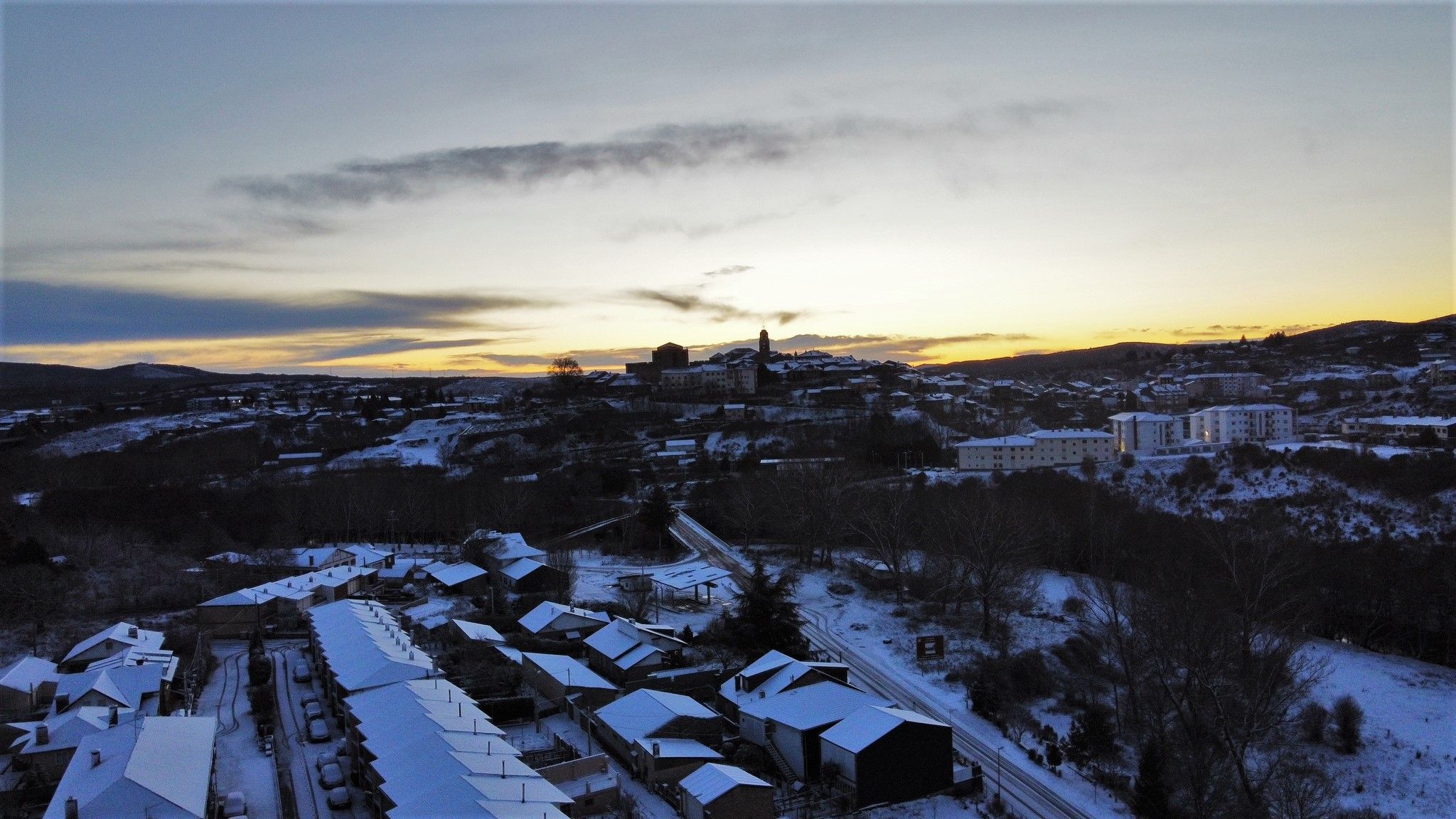 Imagen de la nevada este miércoles en Puebla de Sanabria