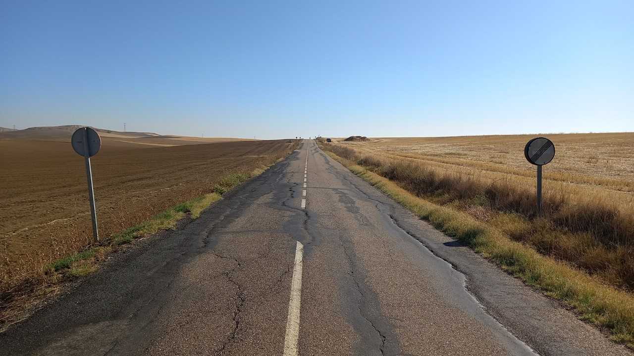 Imagen de la carretera de Pozoantiguo 