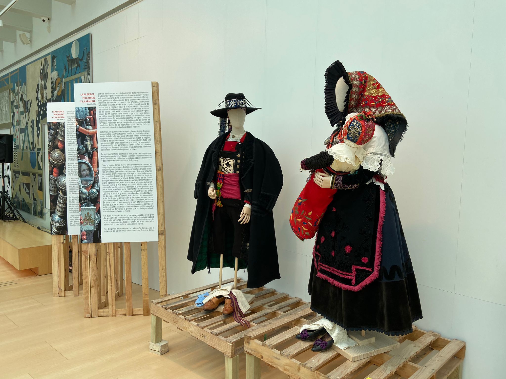 Las indumentarias tradicionales visten el Ramos Carrión con el Festival Ritual