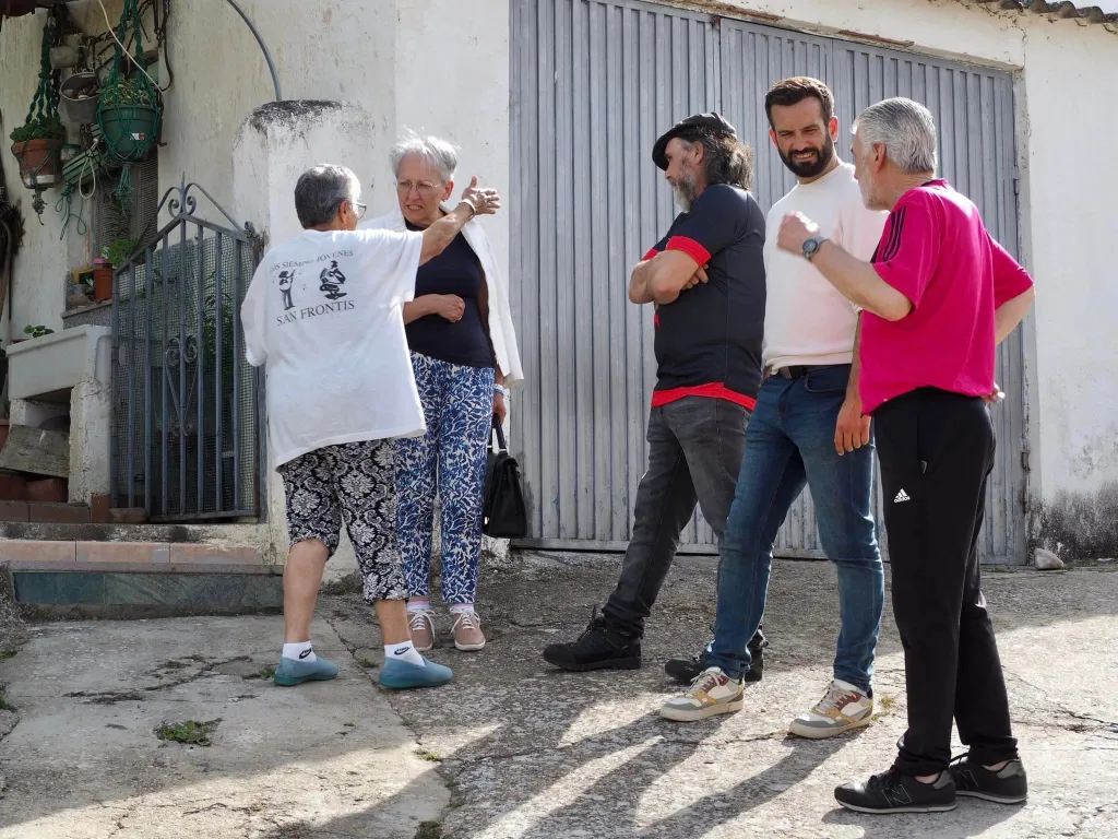 Visita del PSOE a Rabiche