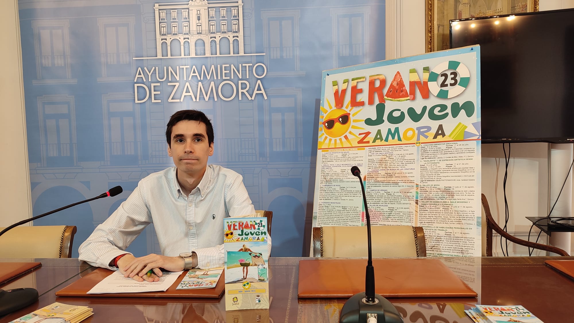 Presentación del Verano Joven