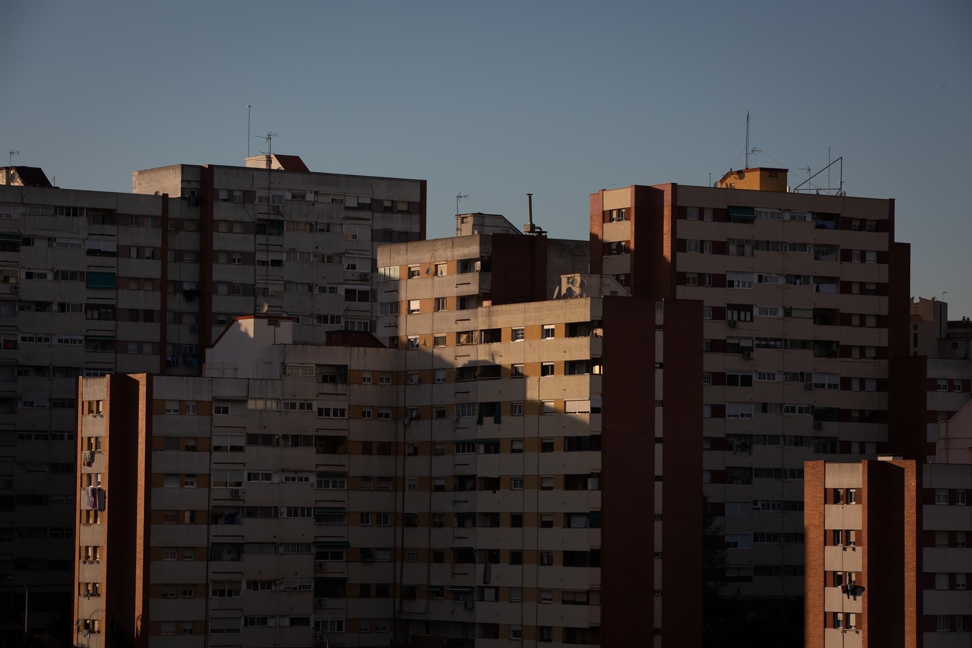 El 60% de los alquileres en España se come más del 30% de las familias con ingresos medios.   David Zorrakino   Europa Press