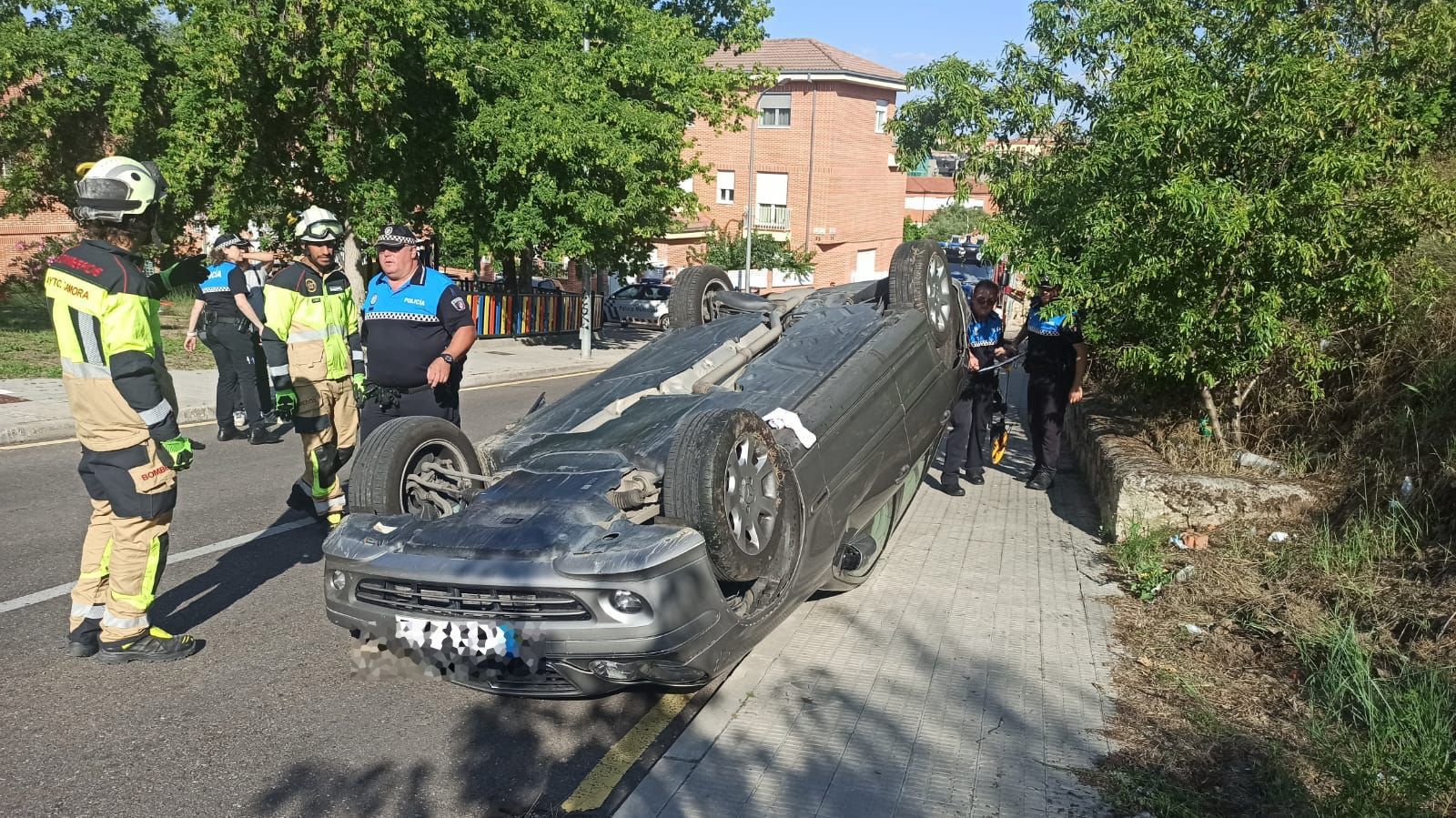 Dos heridos tras una salida de vía en Zamora capital