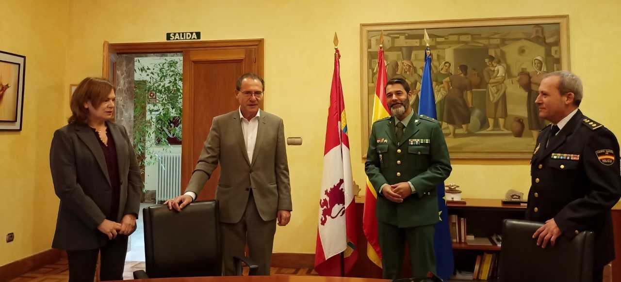 Reunión semanal con Guardia Civil y Policía Nacional